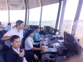 Áp dụng phương thức khai khác giám sát ATS và thực hiện ủy quyền vùng trời của ACC Hà Nội